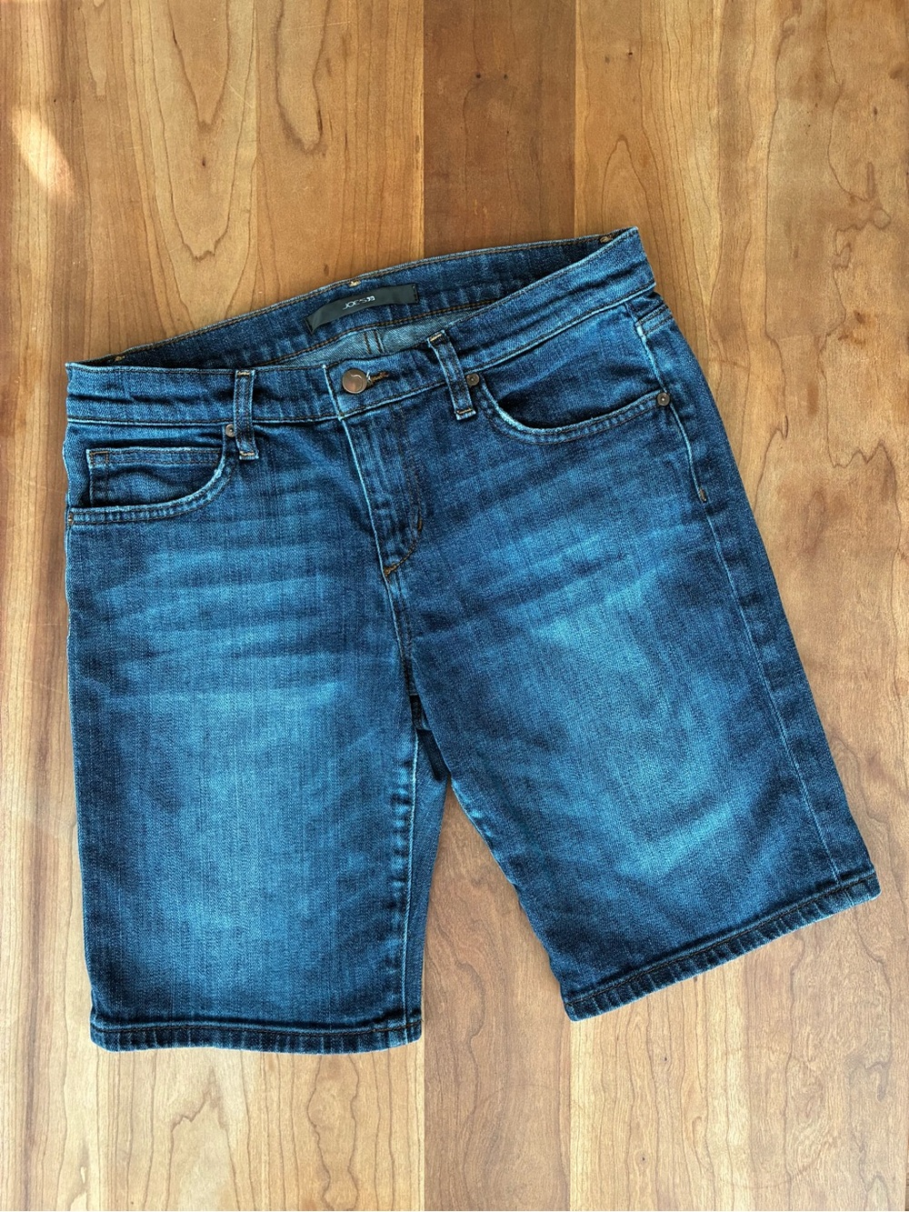 Joe’s Jeans Women’s Meryl Bermuda Shorts Size 28 Medium Wash Blue Jeans Stretch